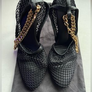 BOTTEGA VENETA Chain-trimmed mesh pumps